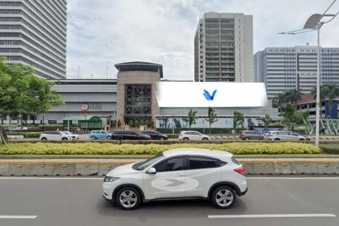 THE ICONIC RATU PLAZA LED, JL. JEND SUDIRMAN, JAKARTA PUSAT