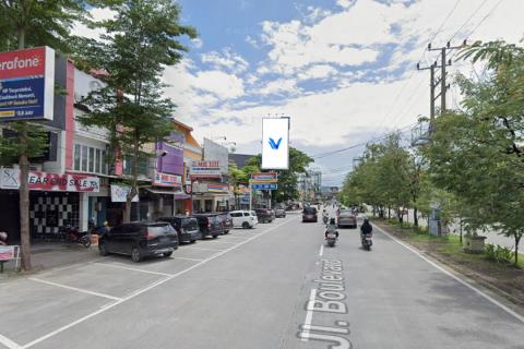 JL. BOULEVARD, MAKASSAR
