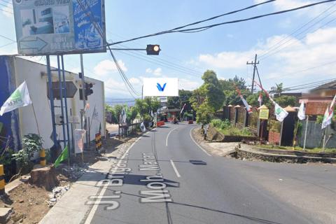 JL. TUNOJOYO - SONGGOKERTO ( PERTIGAAN ) BATU, MALANG