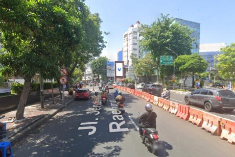 JL. BASUKI RAHMAT (TUNJUNGAN PLAZA - BEKIZAAR HOTEL), SURABAYA