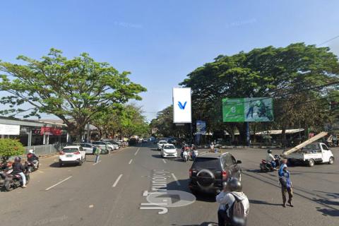 JL. TRUNOJOYO (DEPAN STASIUN MALANG), MALANG