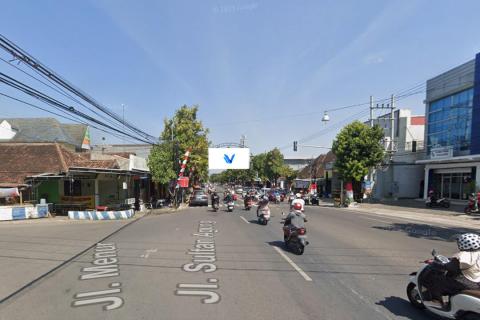 JL. SULTAN AGUNG, KEC.PONOROGO KAB.PONOROGO (BANK MANDIRI)