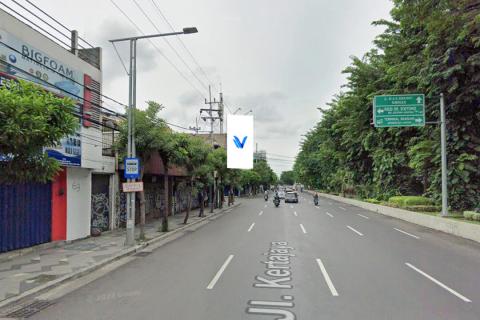 PEREMPATAN JL. KERTAJAYA - JL. DHARMAWANGSA, SURABAYA