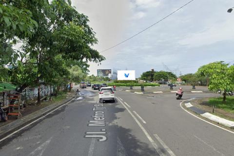 TRIANGLE CPI MAKASSAR JL. METRO TJ BUNGA, MAKASSAR