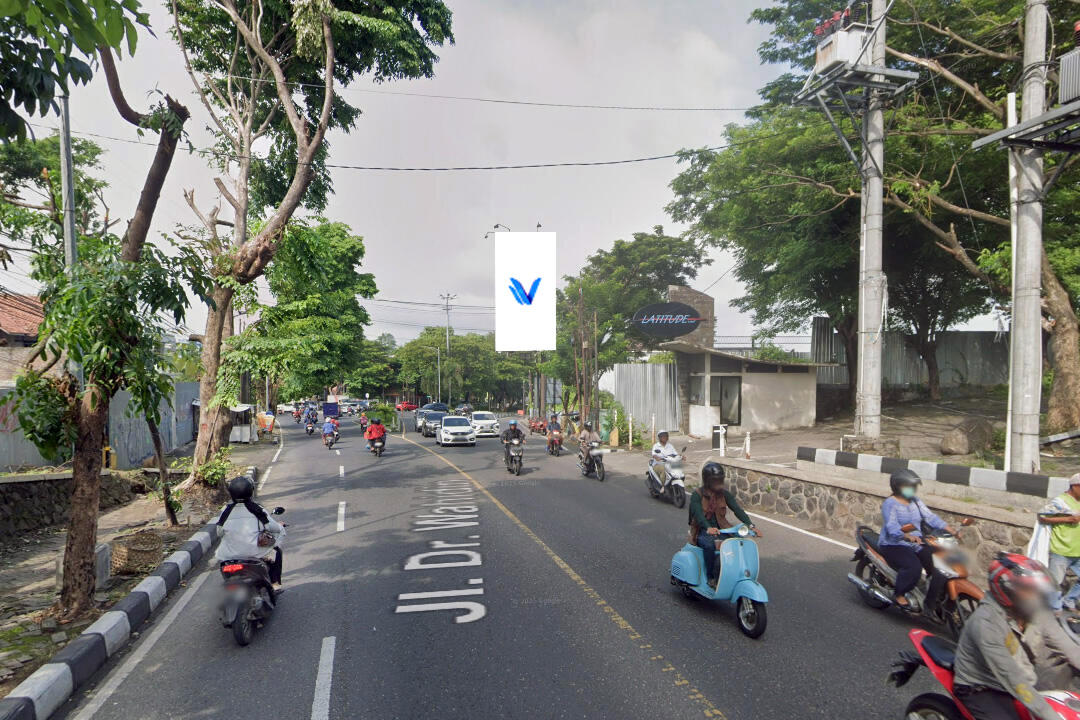 Billboard Jl. Dr. Wahidin (Depan Fish & Co), Semarang