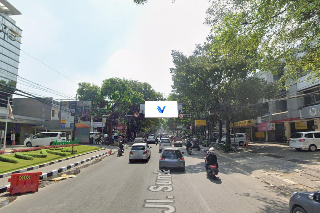 Billboard JL. Sunda (Sebelum Jogya Dept. Store), Bandung