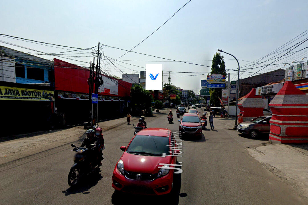 Baliho Jl. Tentara Pelajar (Dekat Grage Mall Cirebon), Cirebon