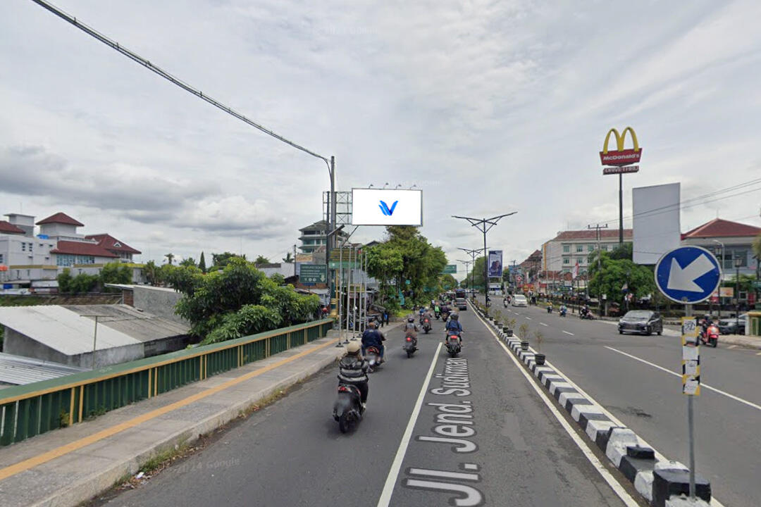 Billboard JL. Jend. Sudirman, Yogyakarta