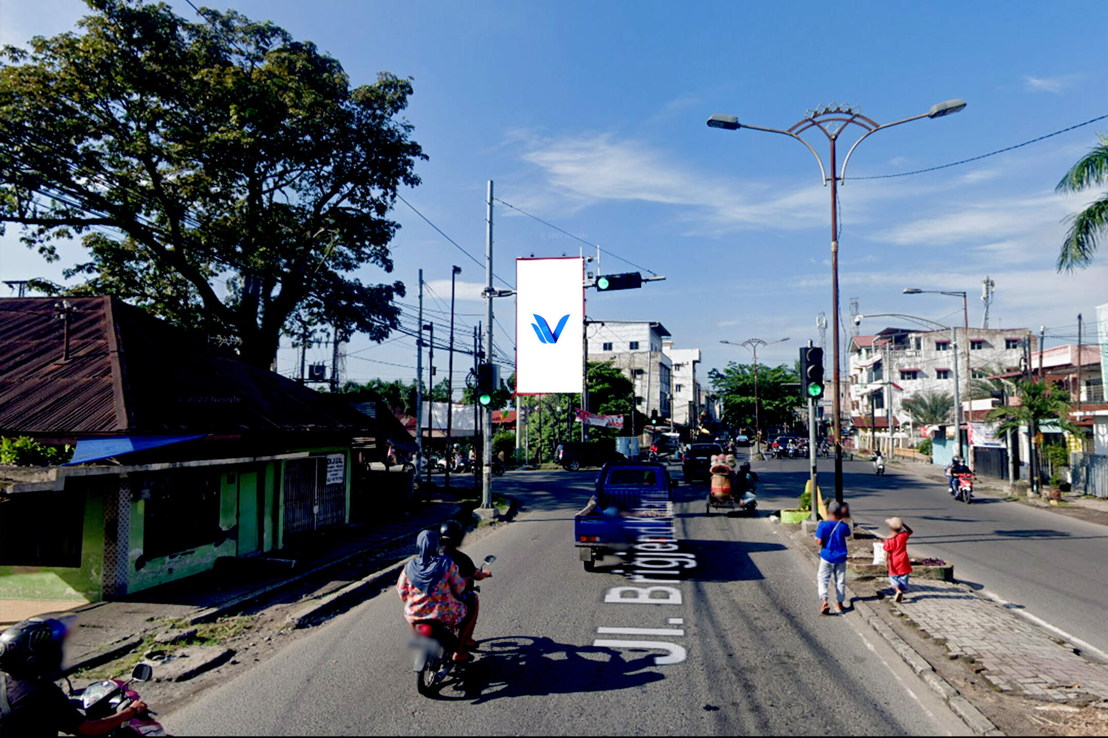 Billboard Jl. Brigjend Katamso Simp. Pelangi (Arah Suzuya), Medan