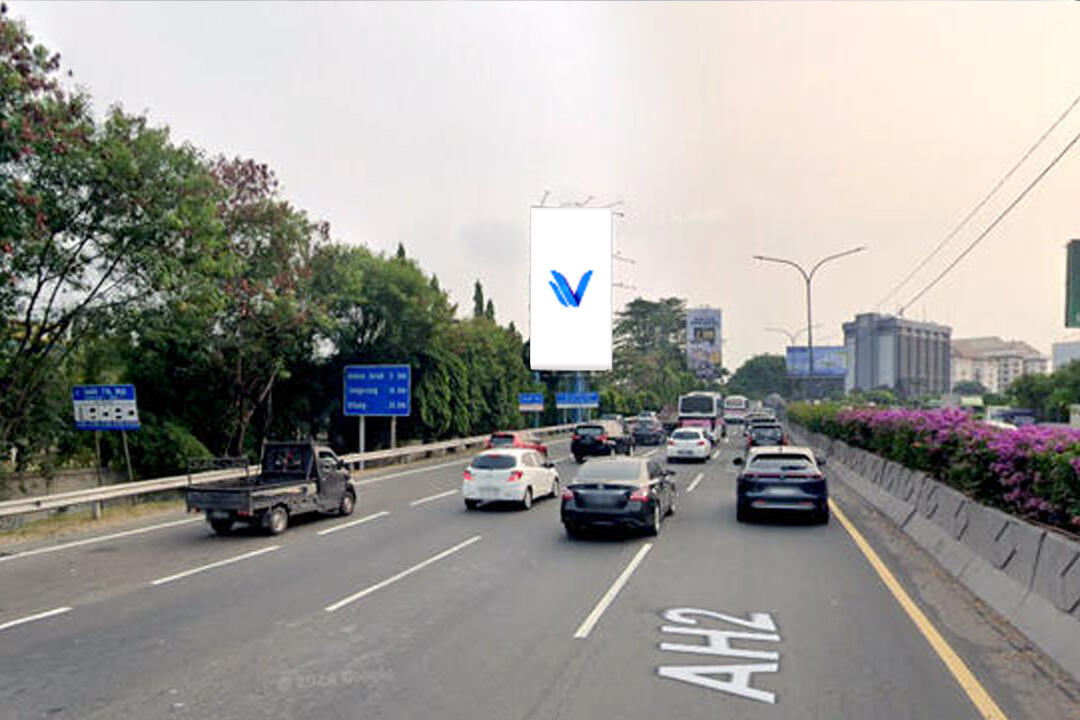 Billboard Jl. Tol Jakarta - Tangerang KM 00+500 (Tol Tomang), Jakarta Barat