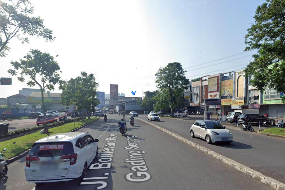 Billboard Jl. Boulevard Raya Gading Serpong, Tangerang