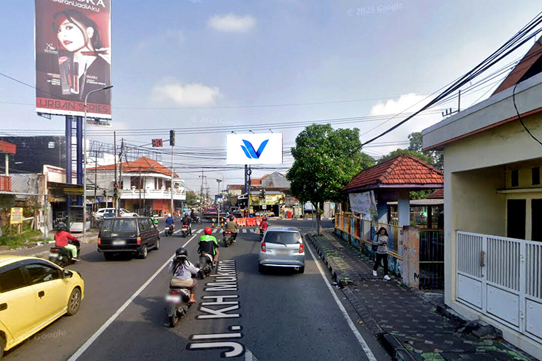 Billboard Jl. Diponegoro - KH Mukmin, Sidoarjo