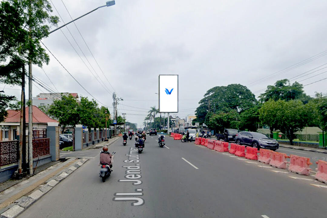 Billboard JL. Jend Sudirman (Pahlawan), Palembang
