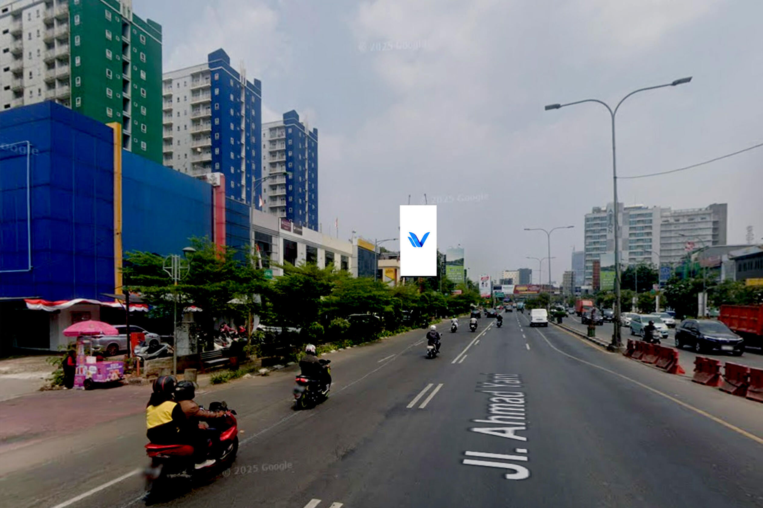 Billboard JL. Jendral Ahmad Yani (Depan Ruko Sentra Niaga Bank Mandiri), Bekasi