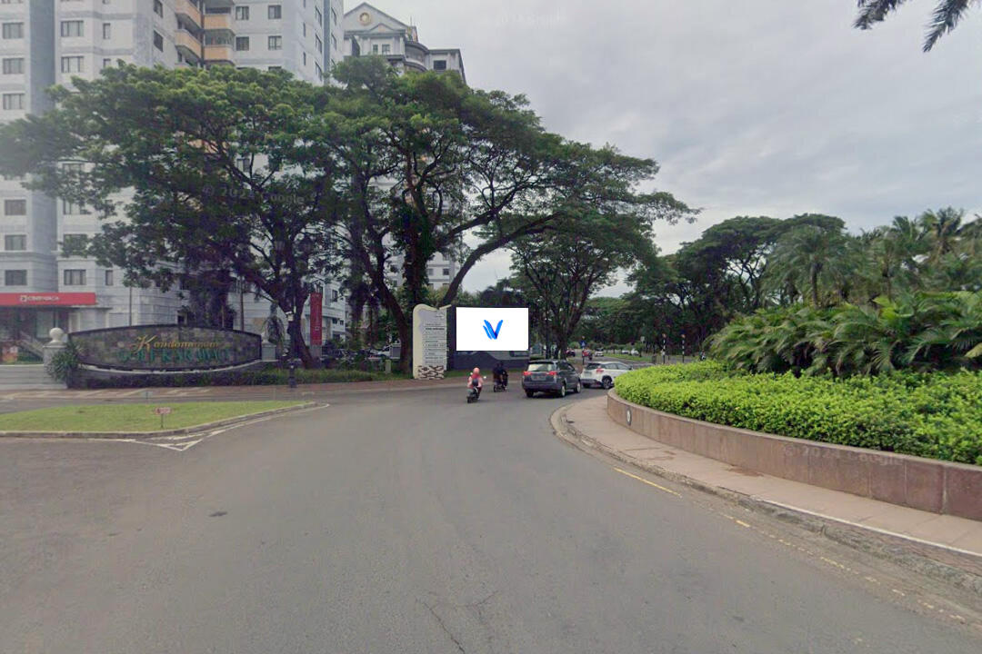 Videotron Lippo Village Karawaci (LED A), Tangerang