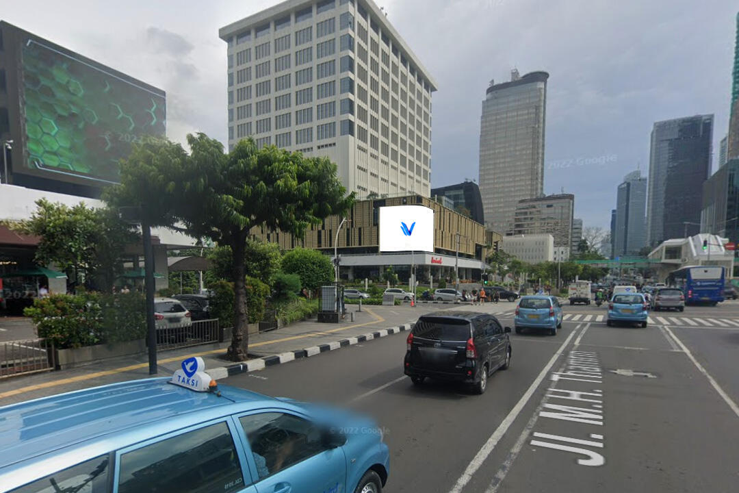 Videotron Jl. M.H. Thamrin (Gedung Sarinah), Jakarta Pusat