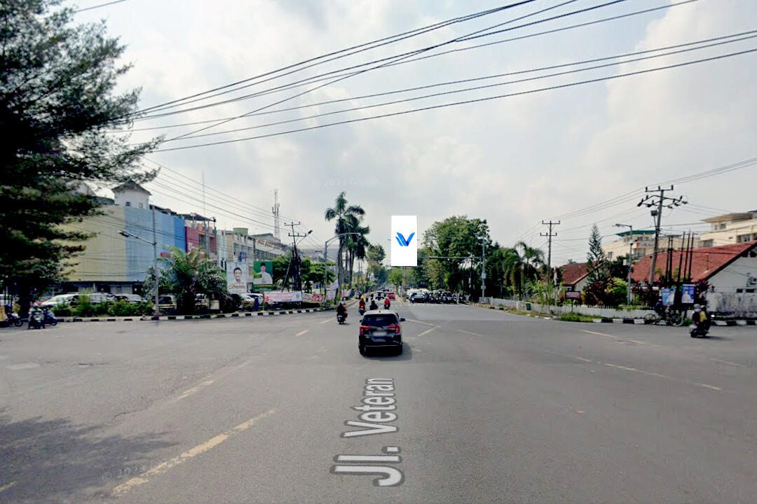 Billboard JL. Veteran (Simpang Rajawali), Palembang