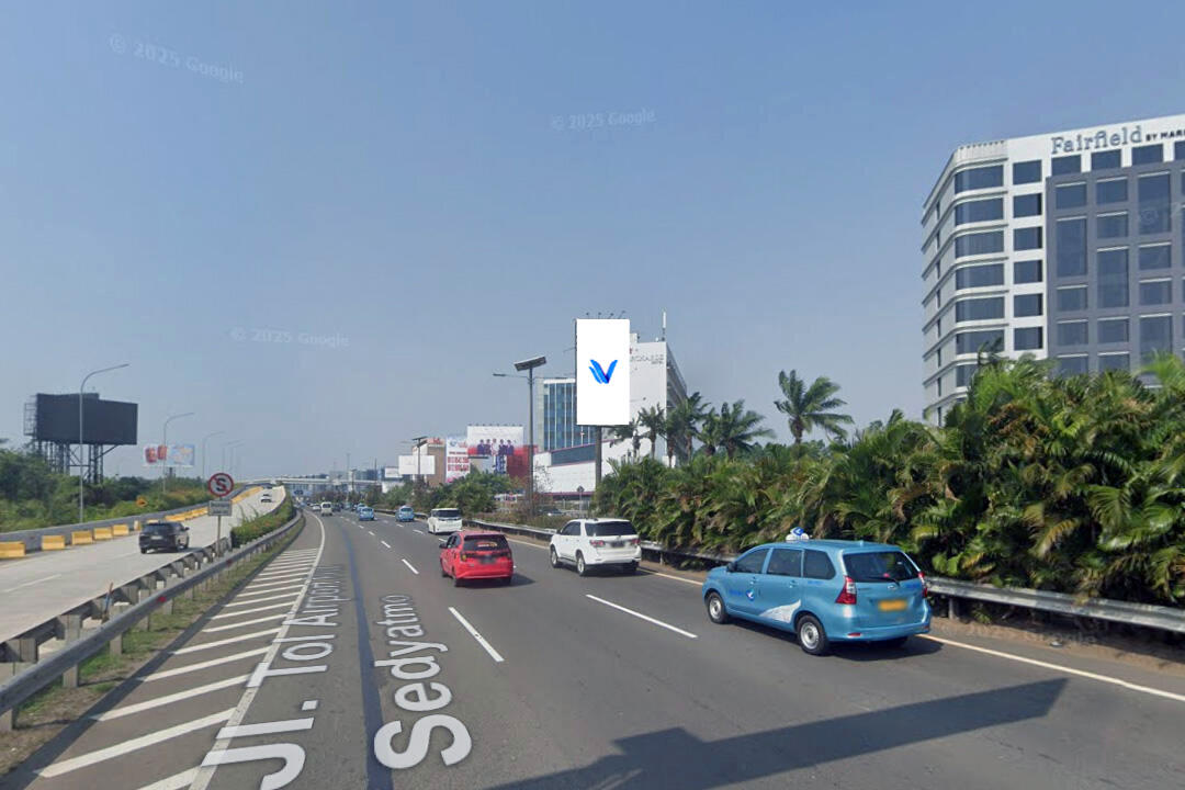 Billboard Jl. Tol Sedyatmo KM 32+700, Tangerang