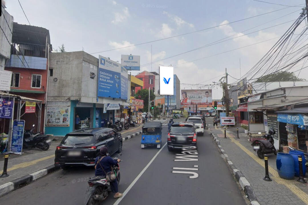 Billboard Jl. Paus - Rawamangun, Jakarta Timur