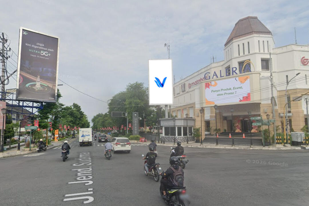 Billboard Jl. Jend Sudirman (Depan Mall Galeria Yogyakarta), Yogyakarta