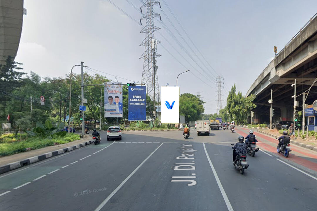 Billboard Jl. DI. Panjaitan 1, Jakarta Timur