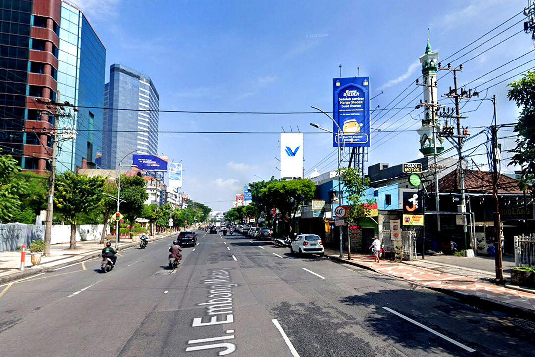 Billboard Jl. Embong malang (Depan Gdg Ekonomi), Surabaya