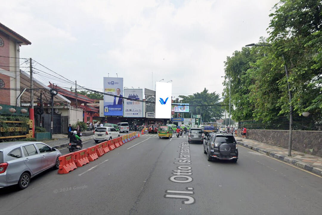 Billboard JL. OTTO ISKANDARDINATA – PERTIGAAN SURYA KENCANA, BOGOR