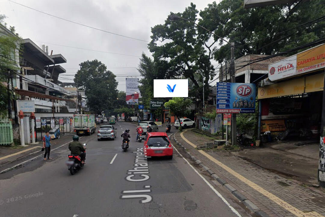 Billboard JL. Cihampelas (Lamping), Bandung