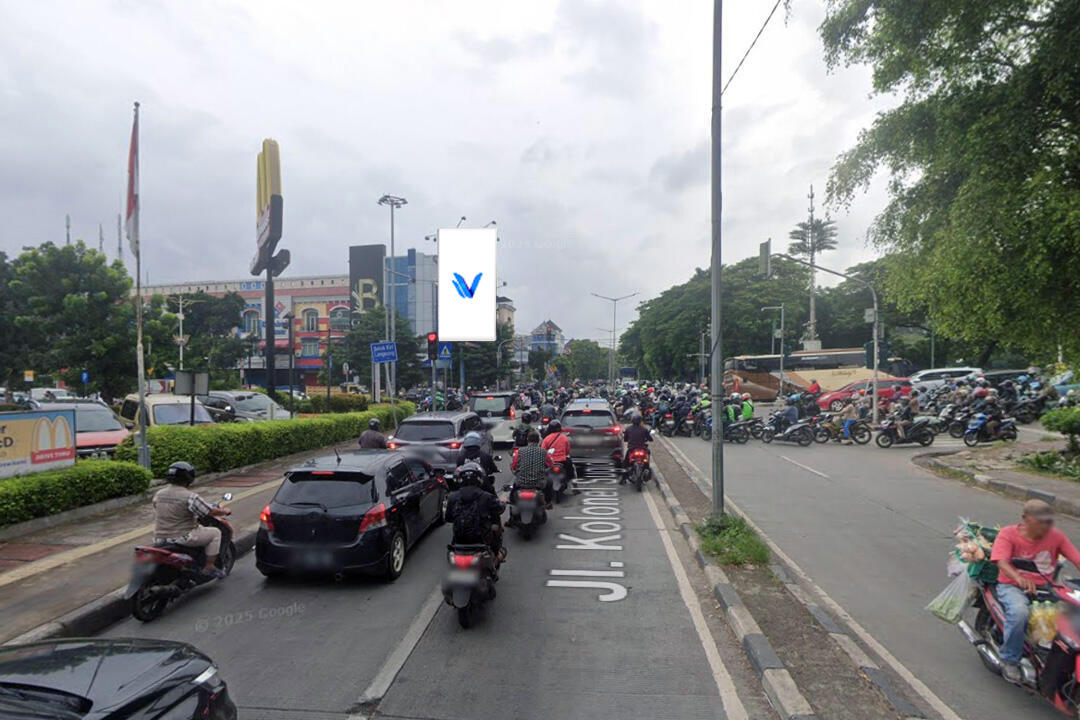 Billboard Jl. Kol. Sugiono (MCD Duren Sawit), Jakarta Timur