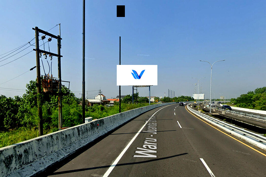 Billboard Jl. Tol Waru - Juanda, Sidoarjo