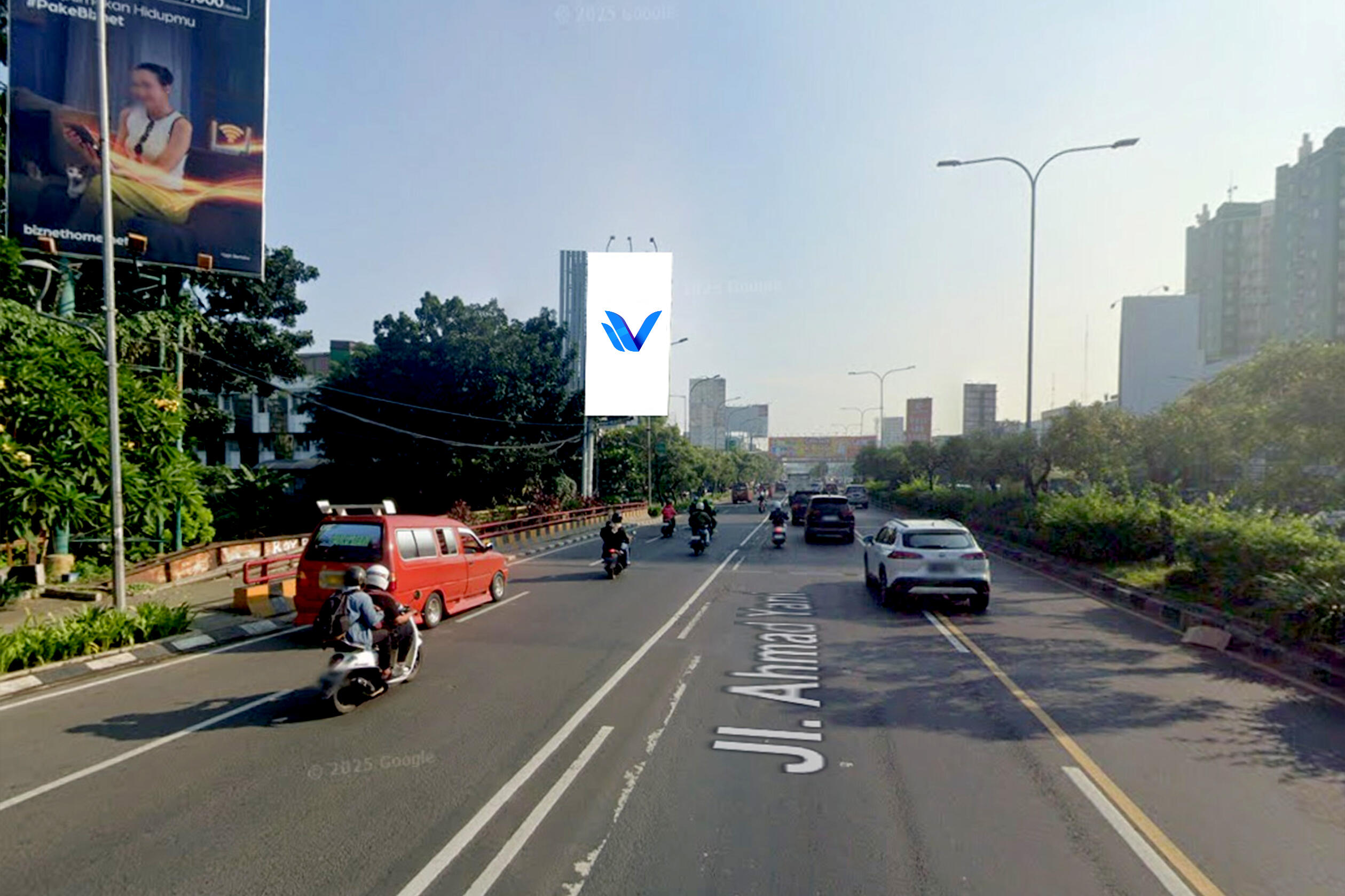 Billboard Jl. A. Yani (Seberang Centerpoint Bekasi), Bekasi