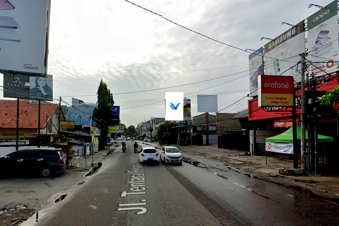 Baliho Jl. Tentara Pelajar (Dekat Grage Mall Cirebon), Cirebon
