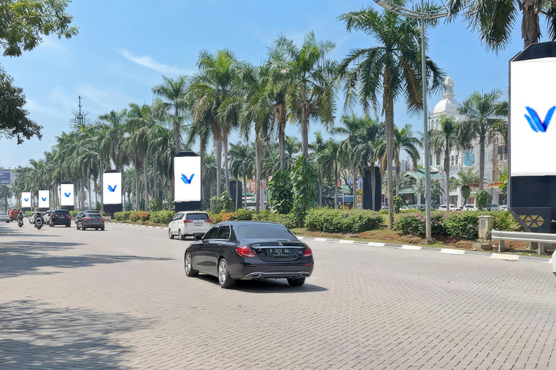 Videotron Jl. Pantai Indah Kapuk, Jakarta Utara
