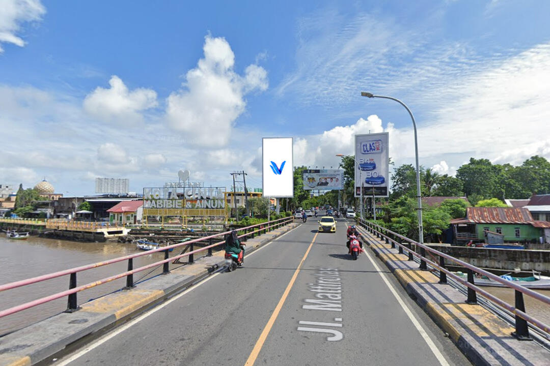 Billboard JL. Bau Masepe (Jembatan Sumpang), Parepare