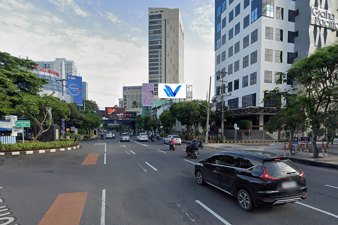 Billboard Jl. Basuki Rahmat (Dekat Gramedia Expo), Surabaya