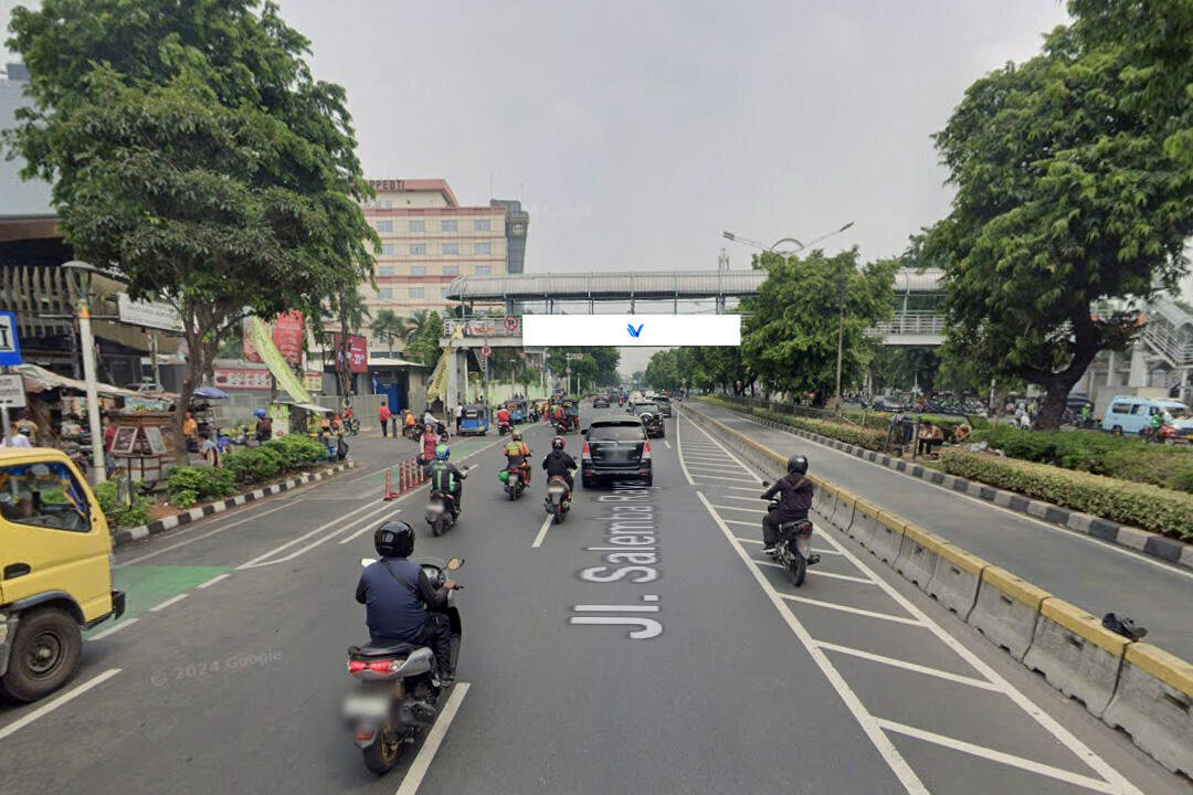 Billboard JPO Kenari Mas Jl. Kramat Raya, Jakarta Pusat