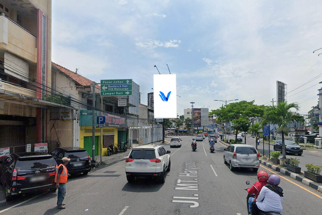 Billboard Jl. MT. Haryono (Perempatan Metro Plaza), Semarang