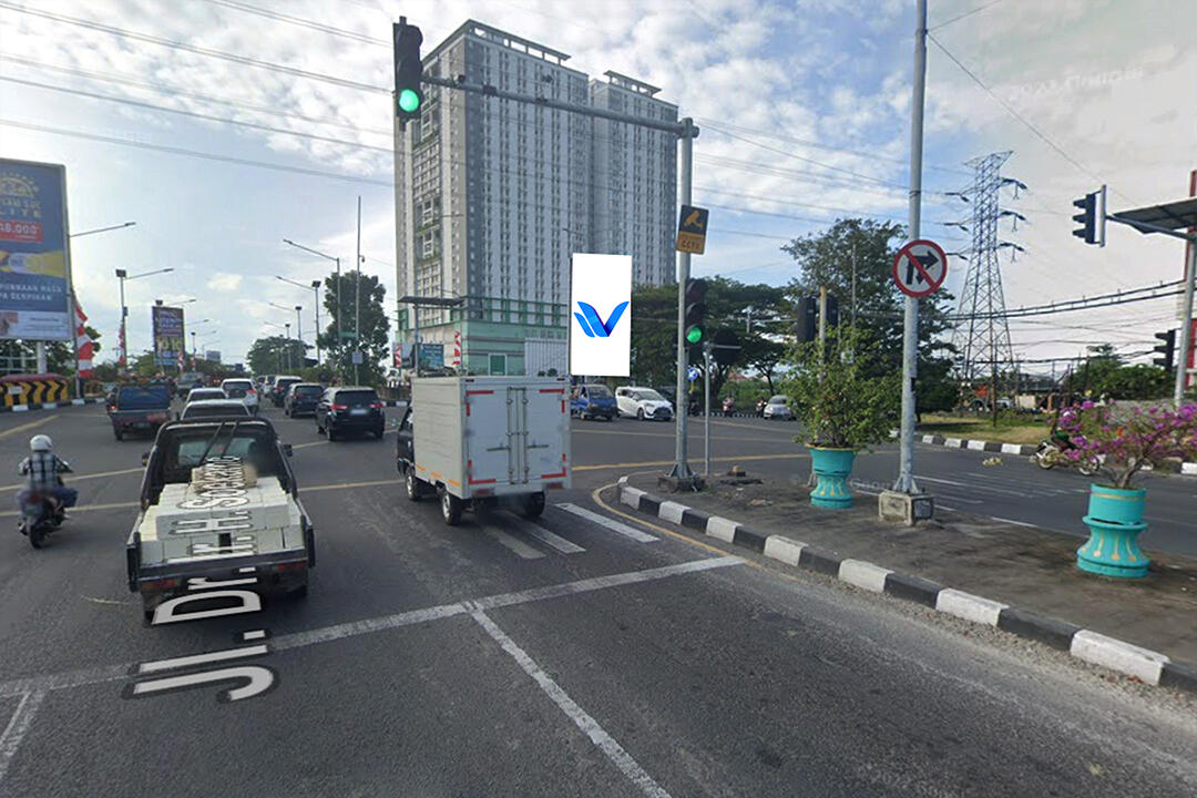 Billboard Jl. Ir. Soekarno (MERR II) - Deket Jembatan, Surabaya