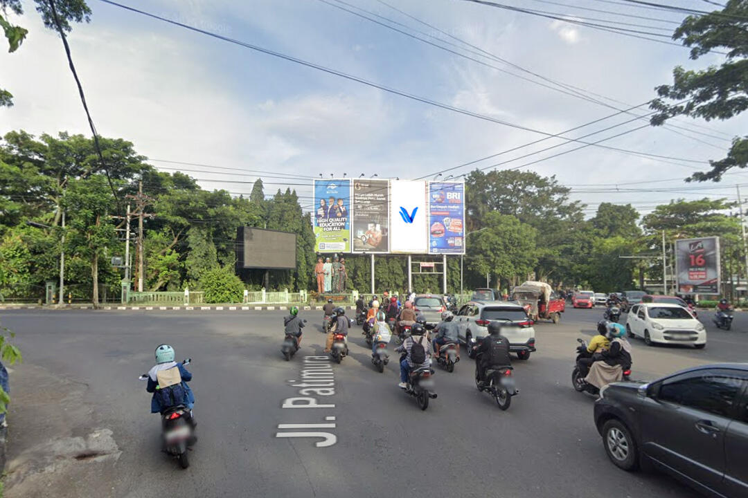 Billboard JL. Panglima Sudirman - Lap. Rampal, Malang