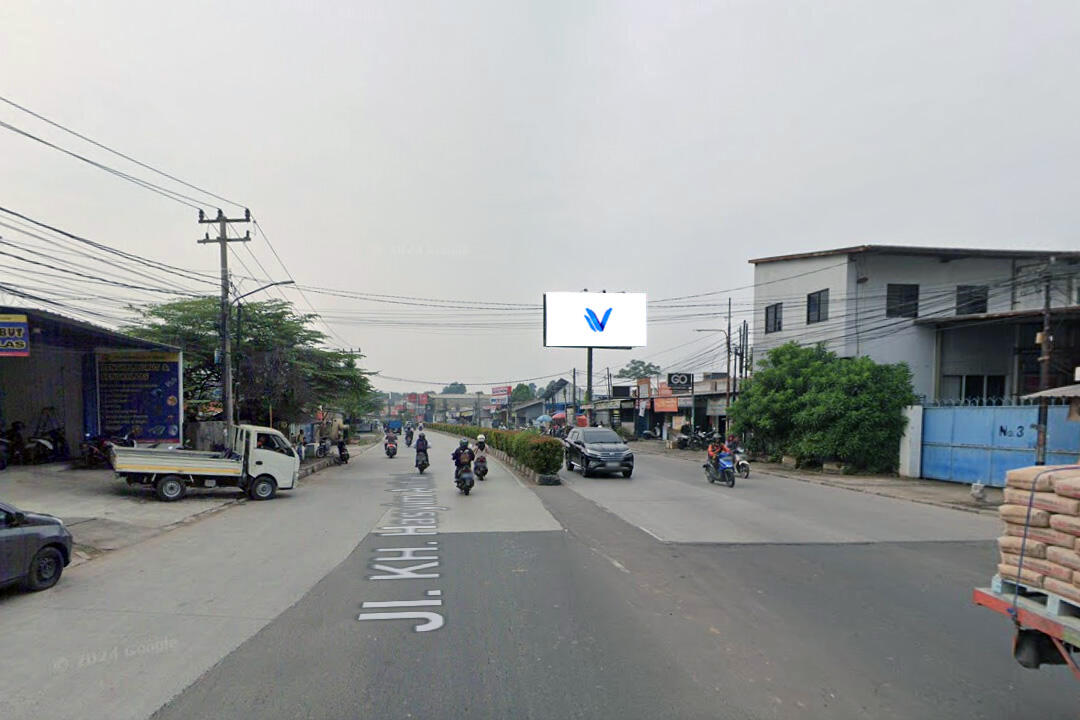 Billboard Jl. Raya Hasyim Asyari - Cipondoh, Tangerang Selatan