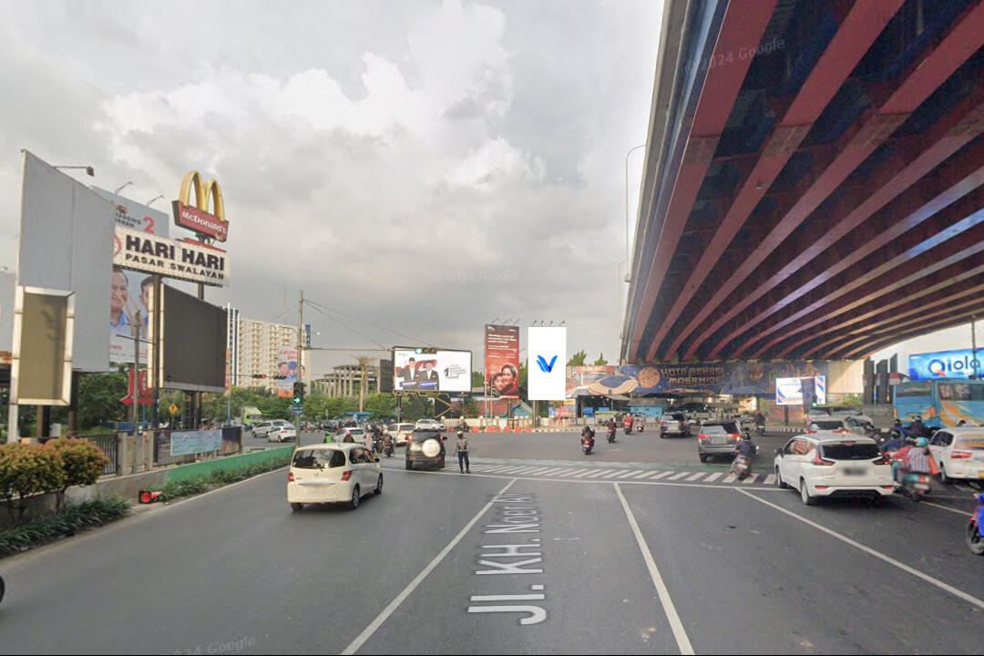 Billboard JL. Jendral Ahmad Yani (Depan PDAM), Bekasi