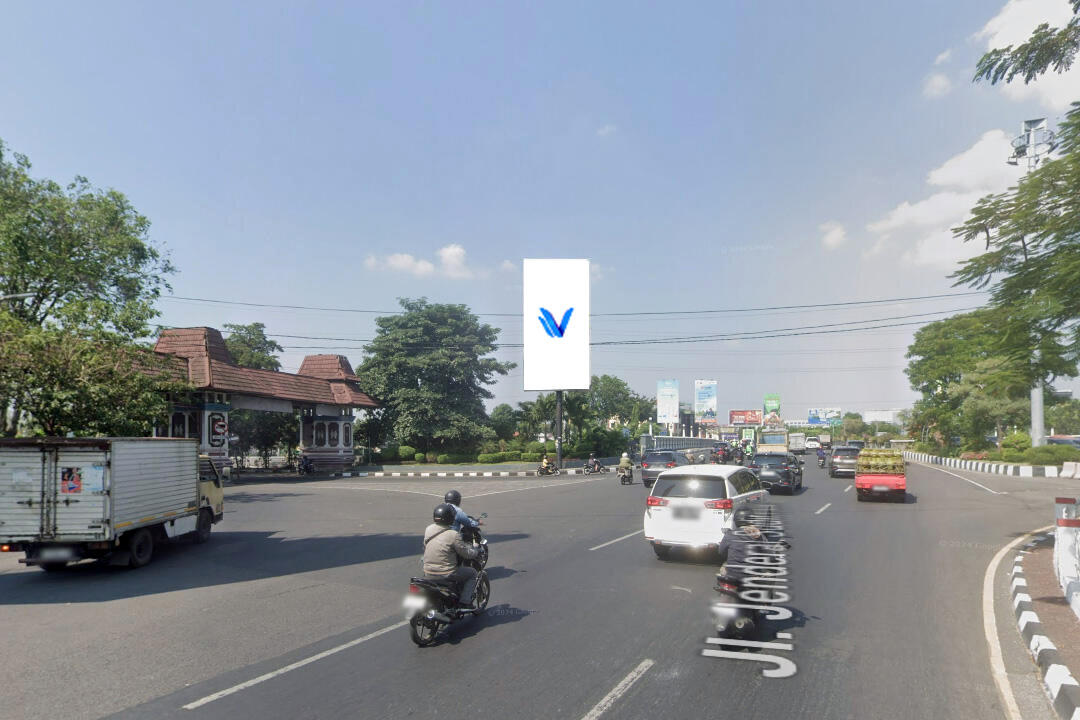 Billboard Jl. Jendral Sudirman BKB, Semarang