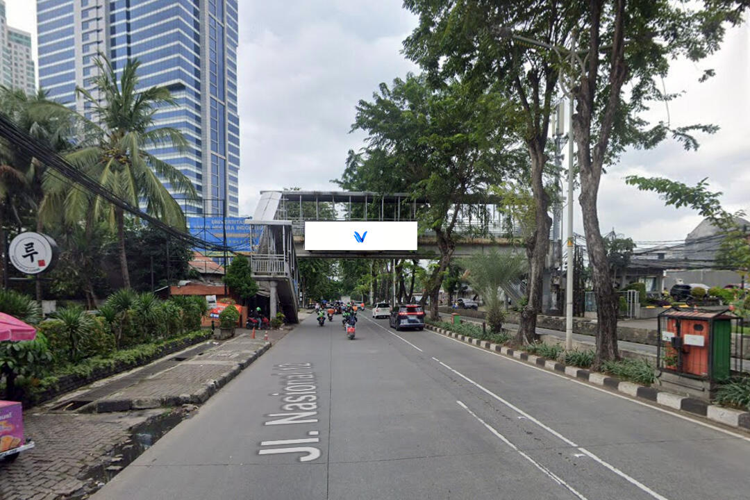 Billboard Jl. Iskandar Muda, Jakarta Selatan