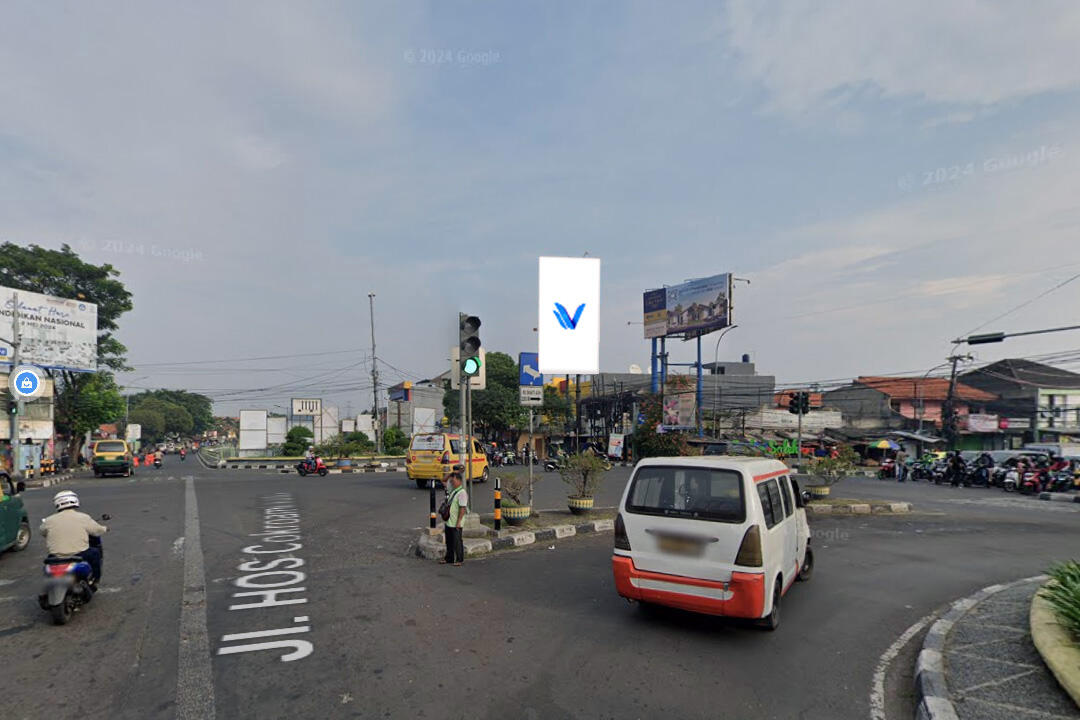 Billboard Jl. Raya Hasyim Asyahri ( Perempatan Ciledug), Tangerang Kota