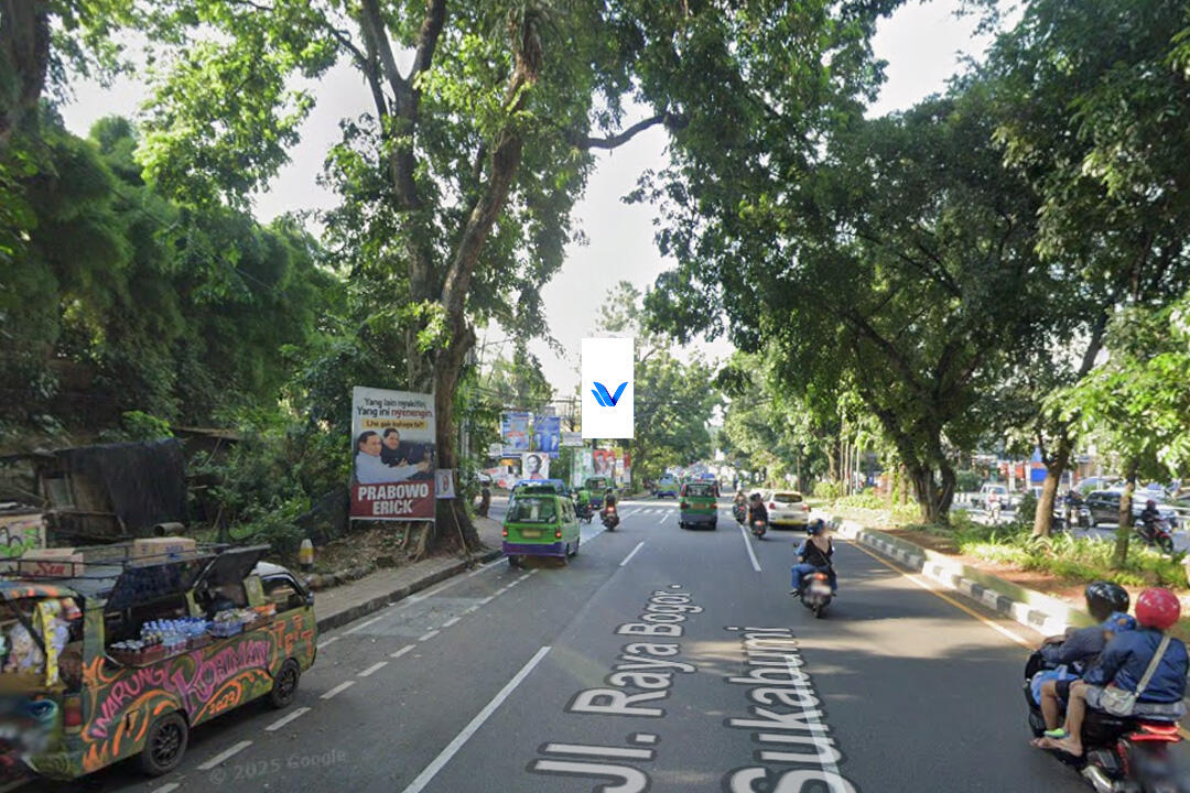 Billboard JL. Raya Pajajaran (Pertigaan Sukasari), Bogor
