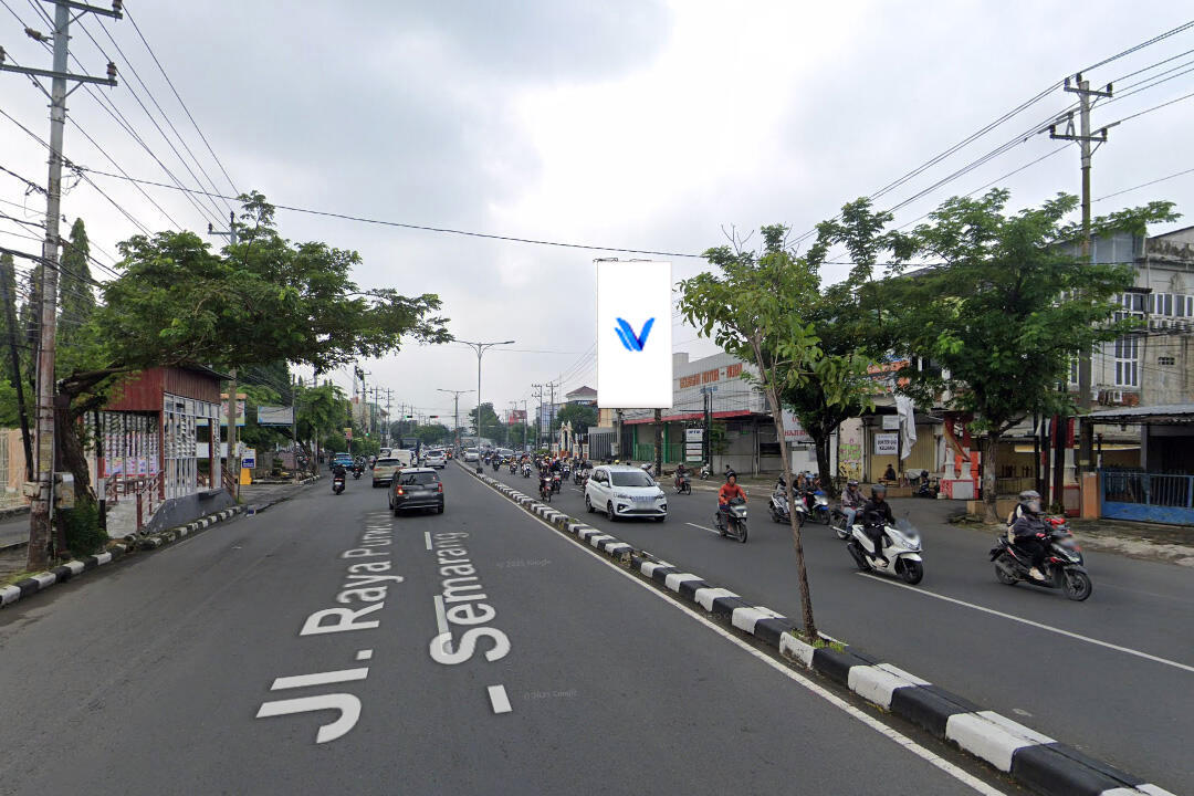 Billboard Jl. Majapahit (Depan Lotte Mart), Semarang