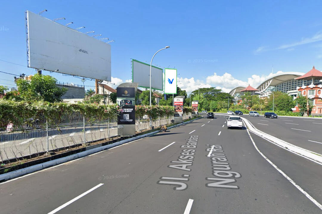 Billboard Jl. Gate Bandara NR -A. Ratnadi, Bali
