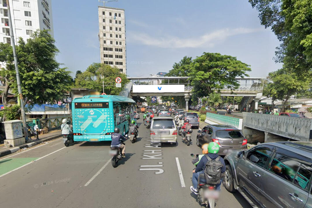 Billboard Jl. KH. Abdullah Syafei, Jakarta Selatan