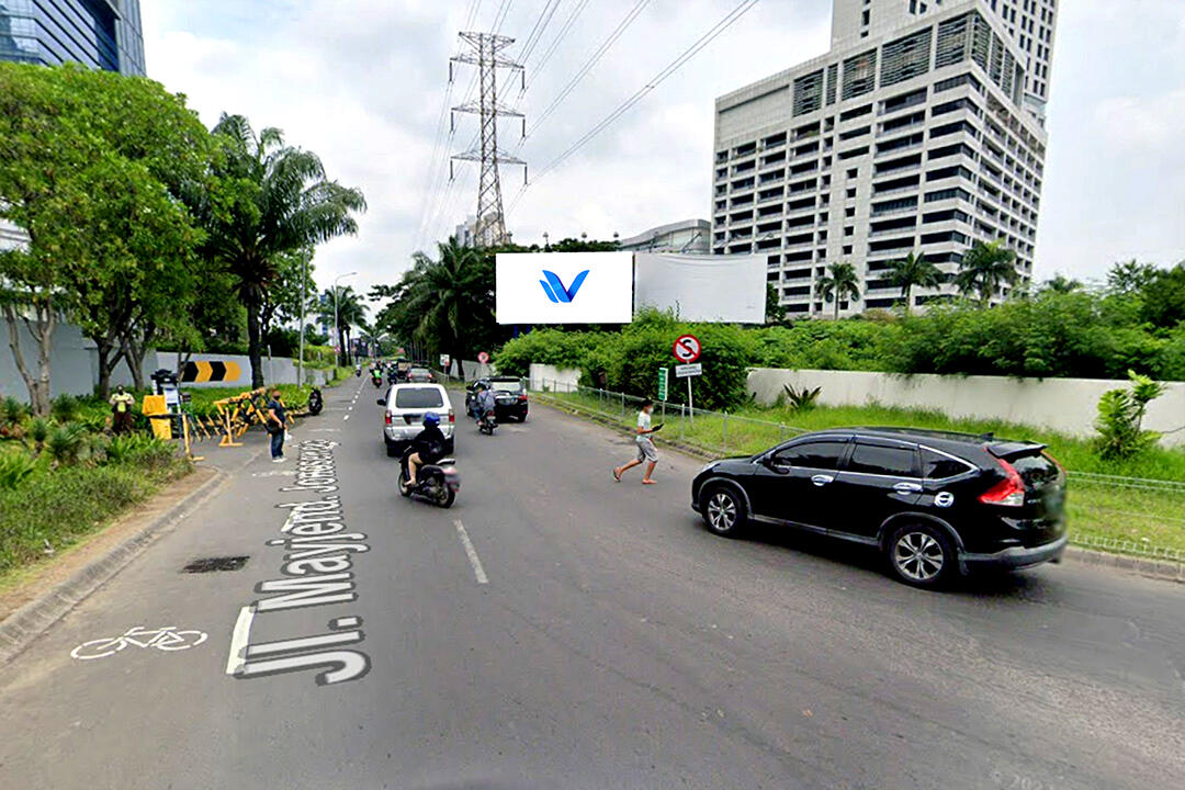 Billboard Jl. Bukit Darmo Boulevard (Depan PTC), Surabaya
