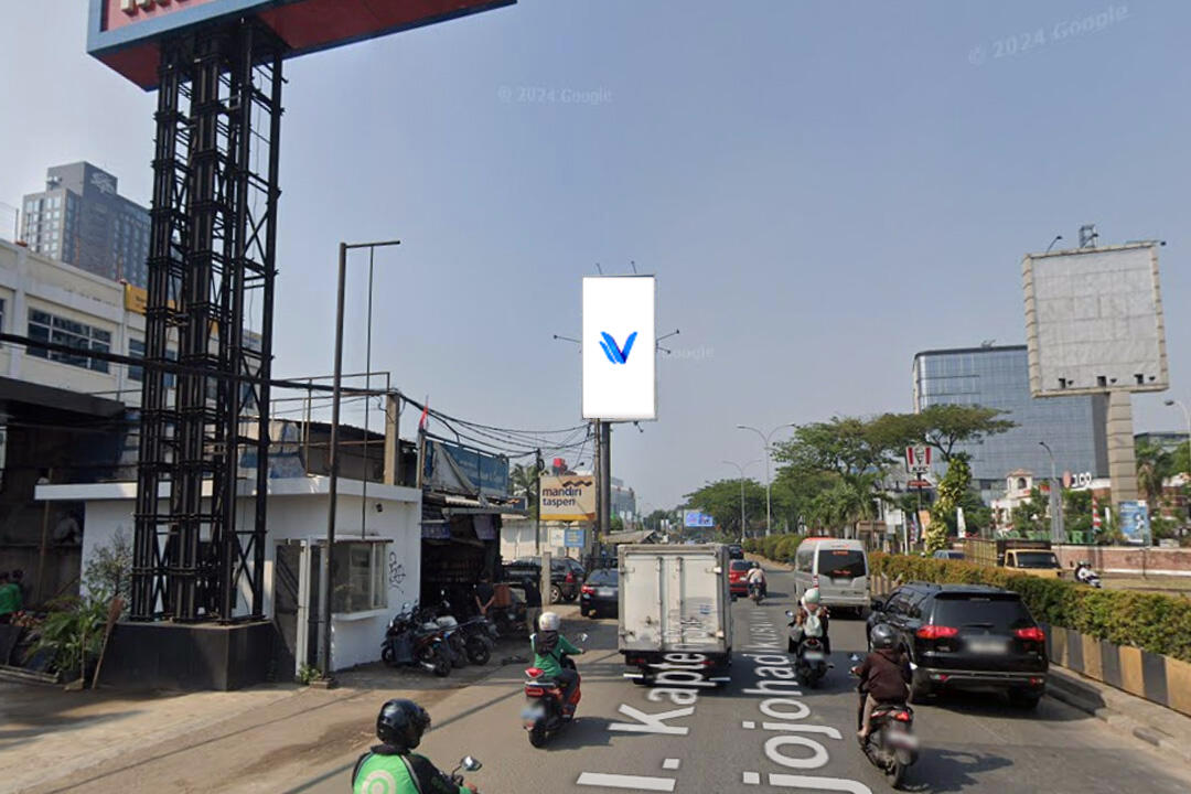 Billboard Jl. Pahlawan Seribu Dekat Mall Teras Kota, Tangerang Selatan